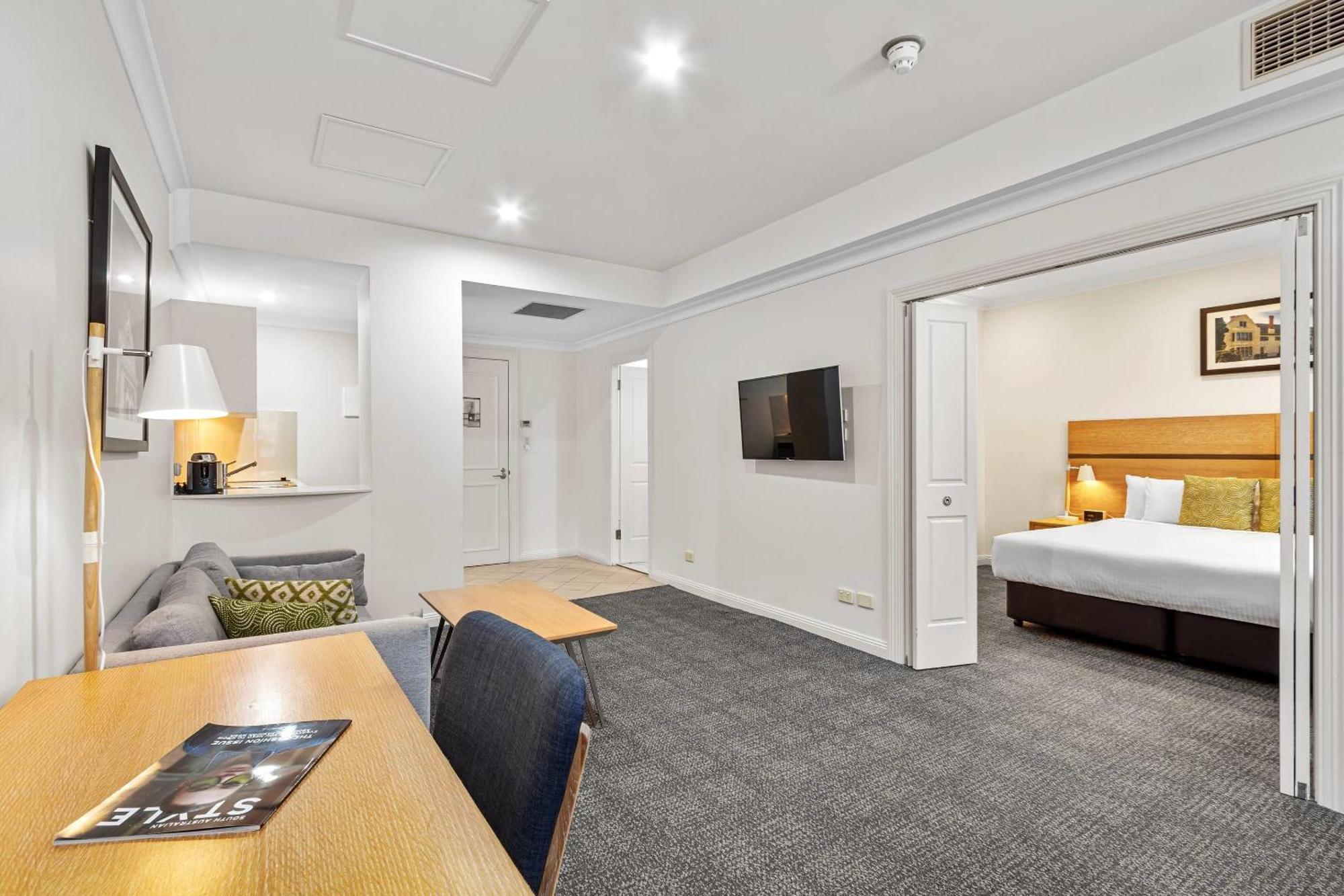 Quality Apartments Adelaide Central Экстерьер фото